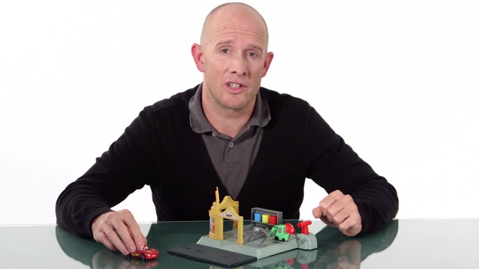 thumbnail video image 2 of Disney / Pixar Cars Action Shifters Ramone's Body Shop Playset, 2 of 5