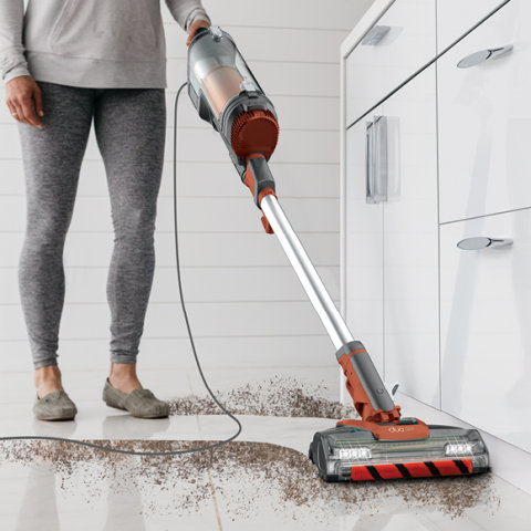 Shark APEX UpLight Lift-Away DuoClean 