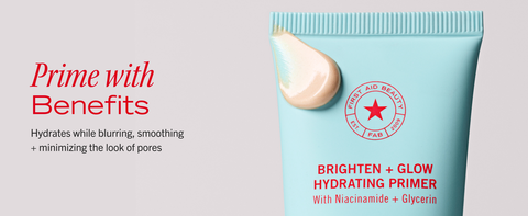 Hydrating Primer with swipe of luminous texture
