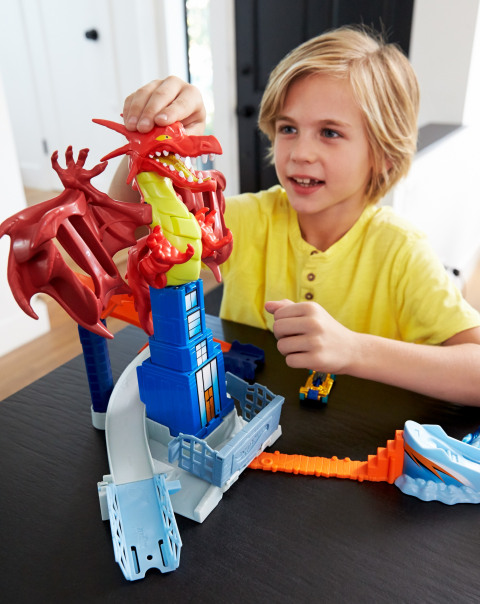 hot wheels dragon blast