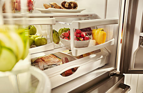 FreshChill™ Temperature-Controlled Full-Width Pantry