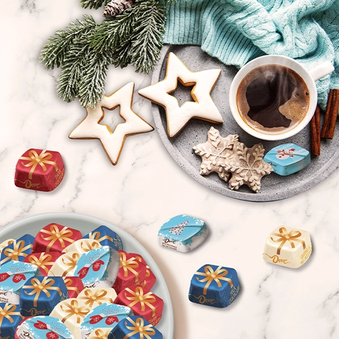 DOVE PROMISES Caramel & Milk Chocolate Christmas Candy Gifts, 7.94oz