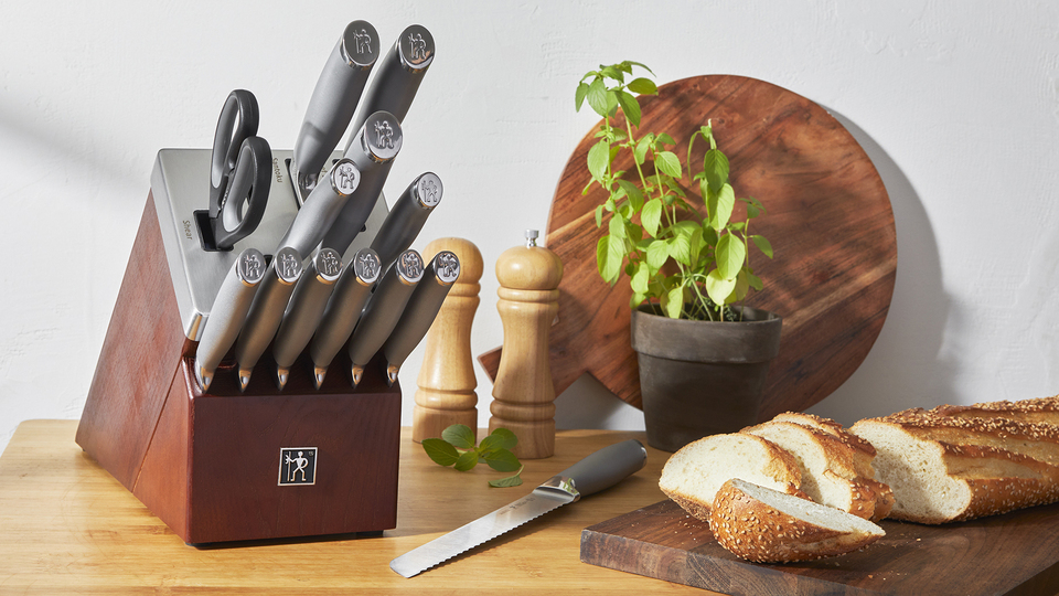 thumbnail video image 2 of Henckels Modernist 14-pc Self-Sharpening Knife Block Set - Black, 2 of 6