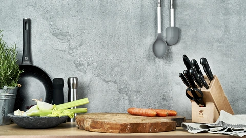 Zwilling Twin Gourmet Classic 18 Piece Cutlery Set - Macy's