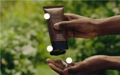 Designed for arthritic hands.      Flip-top cap: It can’t work if you can’t open it. That’s why Pain Release was designed with a flip-top cap that’s easy on arthritic hands.   Squeeze tube: All it takes is a gentle squeeze to access the pain-relieving power of Pain Release. No muss. No fuss.   Lightweight formula: Pain Release is a non-greasy cream that absorbs into the skin for relief that’s safe for daily use.