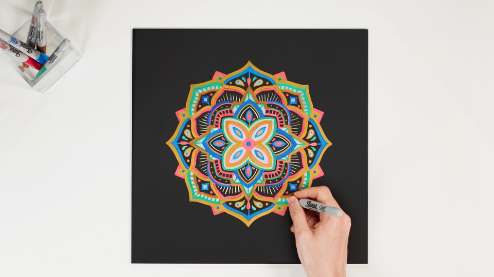 Sharpie Metallic Permanent Markers, Fine Point, Silver, 12 Count