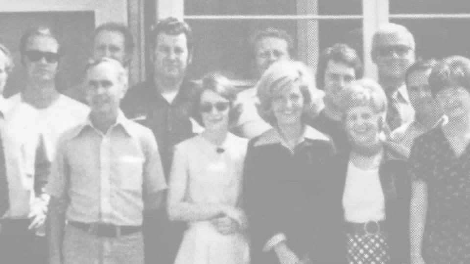 thumbnail video image 2 of Agri-Fab 26 in. Push Lawn Sweeper Model # 45-0218, 2 of 12