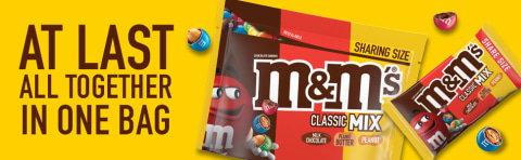 M&M'S, Classic Mix, Milk Chocolate Candies, Sharing Bag, 109g, 1