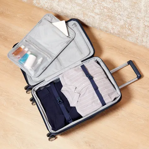 Samsonite Outline Pro 28 Hardside Spinner | Luggage