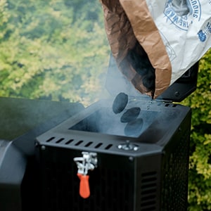 GRAVITYFED™ CHARCOAL HOPPER
