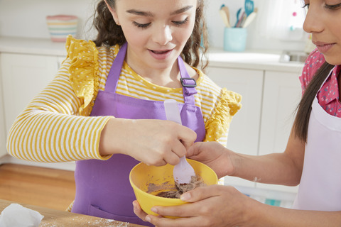 Easy-Bake Ultimate Oven Creative Baking Kitchen Fun Toy Play Kids Children
