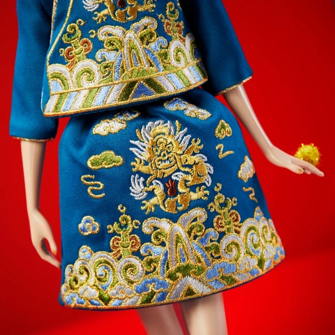 anan 2023年10月号 & quattordici 14 Barbie Signature Lunar New Year 2023 Doll by Guo Pei Limited