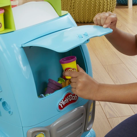 Play-Doh Kitchen Creations, Super Ultimate Ice Cream online Truck Playset - SHIPS TODAY