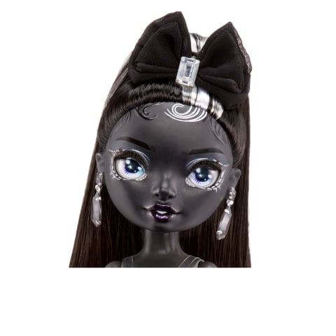 Shadow High Series 1 Shanelle Onyx- Grayscale Fashion Doll. 2