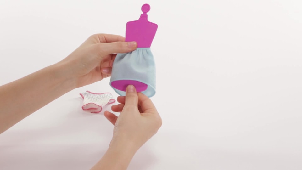 thumbnail video image 2 of Barbie Crayola Color Stamp Fashions Set. Blonde, 2 of 9