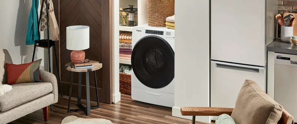 Whirlpool 5.2-ft³ Ventless All in One Washer-Dryer - White