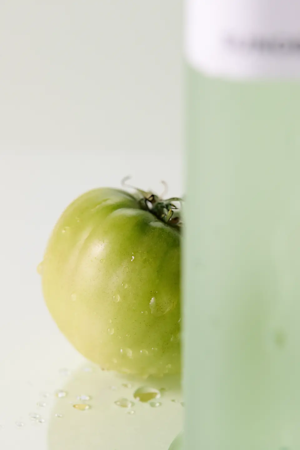 Green Tomato NMN Pore Hydro Soothing Toner