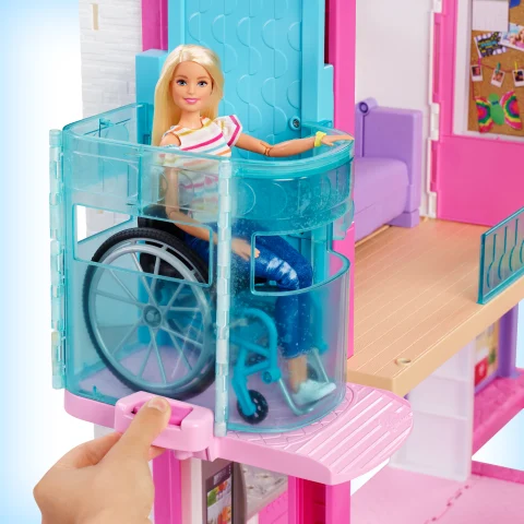 Castello di barbie con ascensore online