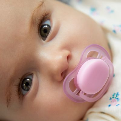 Avent Ultra Air Happy Soother 0-6 Months Girl 2U