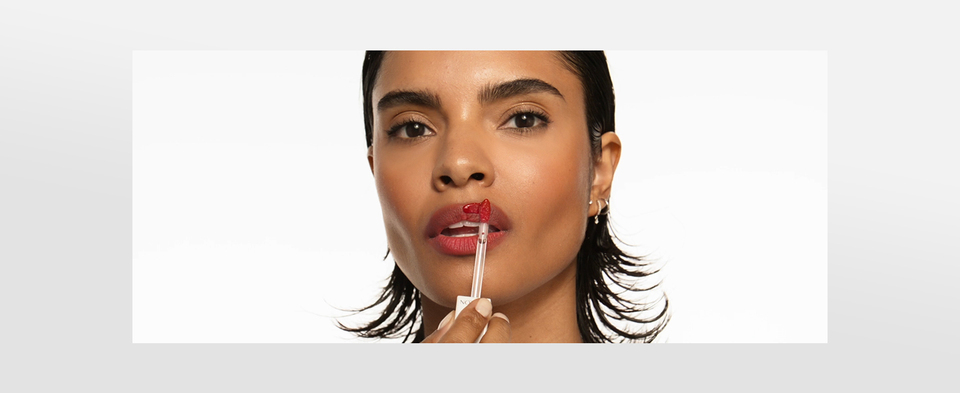 thumbnail video image 2 of PR RV PhotoReady Instant Plump Serum, Lip Gloss, Plumping & Hydrating, 002 Fill Her Up, 0.25 fl oz, 2 of 15