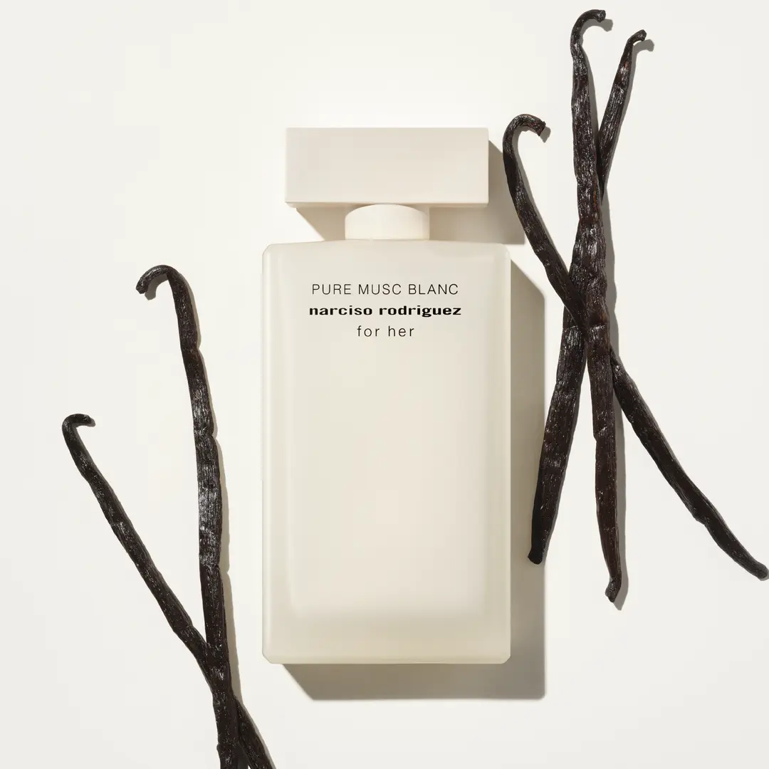 Narciso Rodriguez For Her Pure Musc Blanc EDP Intense — Frasco