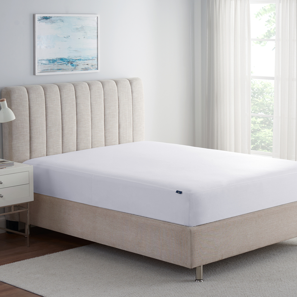 thumbnail video image 2 of Serta Power Guard Mattress Encasement, Waterproof, Full 54" x 75", White, 2 of 2