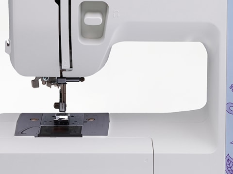 Brother - Paquete de máquina de coser XM2701+, 27 aplicaciones de puntada,  63 funciones de puntada, simple, portátil, ideal para principiantes, bobina