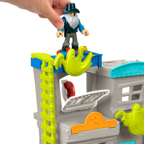 imaginext scooby doo ghost town