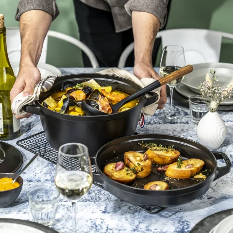 Staub Cast Iron Set 4-Piece Stackable Space-Saving Cookware Set