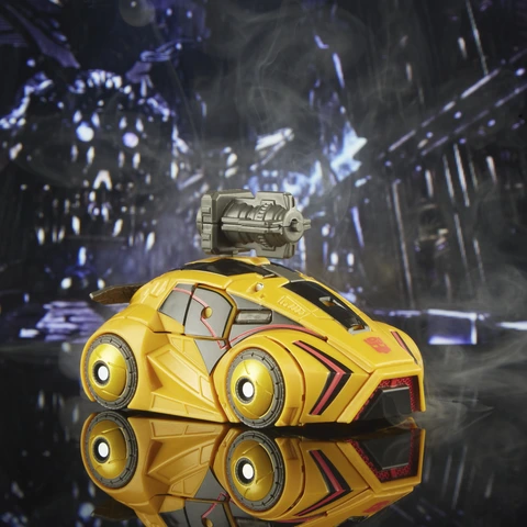 TRANSFORMERS BUMBLEBEE 01 Studio Series Deluxe Class Generations Hasbro