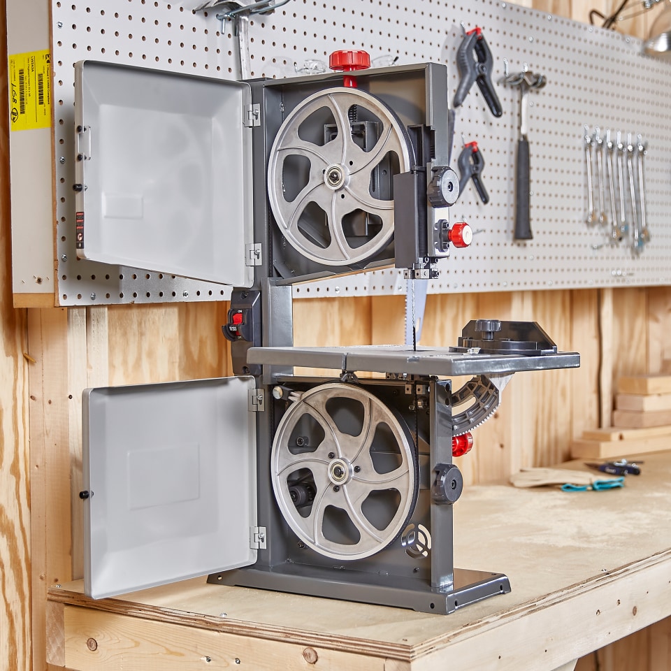 PORTERCABLE 9in Stationary Band Saw In The Stationary Band Saws