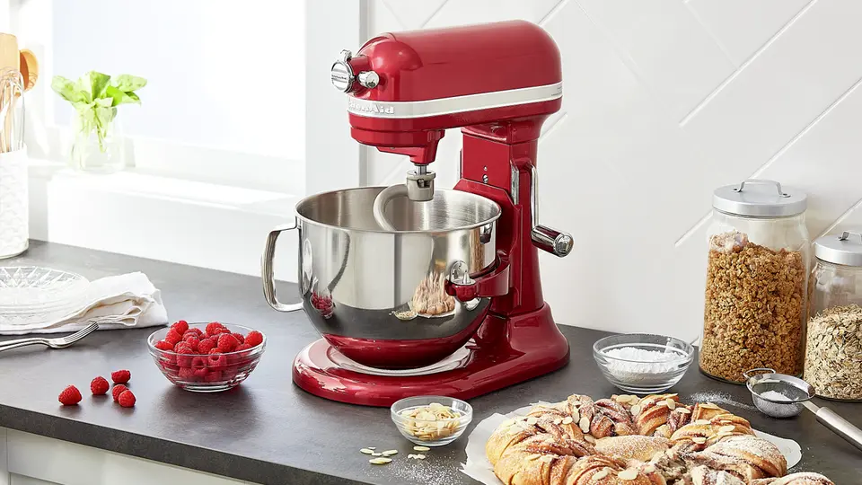KitchenAid - 7 Quarts Bowl Lift Mixer in Silver - KSM7586PMS
