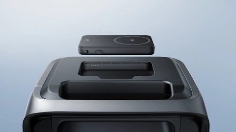 Snap-in charging with a steady hold