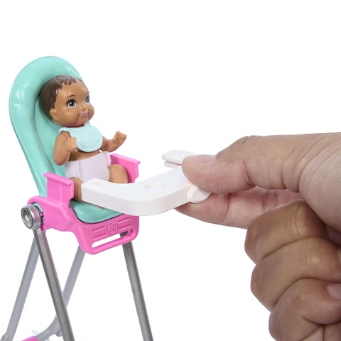 It&#39;s snack time! Make this hungry baby happy with color-change feeding fun.