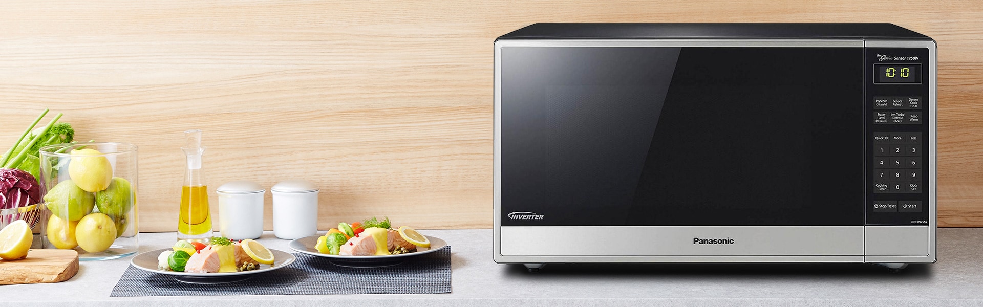 Panasonic 1.6CuFt Countertop Microwave with Genius Inverter Technology