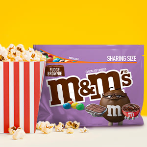 M&M'S Fudge Brownie Chocolate Candy Family Size, 17.24 oz Bag