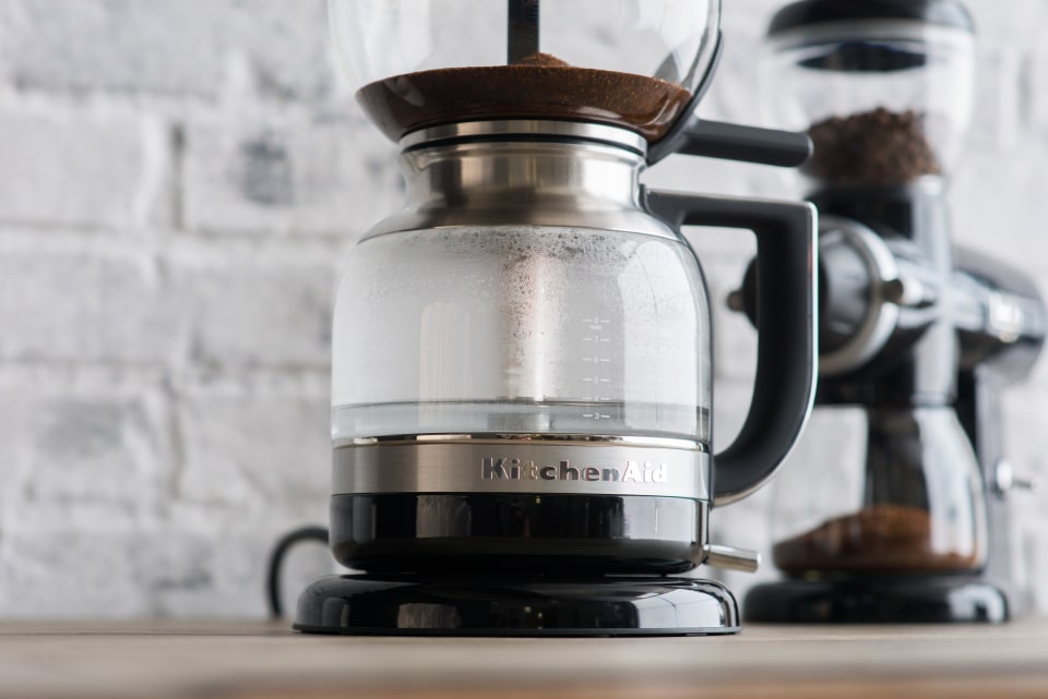 KitchenAid Siphon Brewer review: Seductively strong, rich coffee, but not  for everyone - CNET