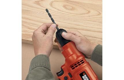 BLACK+DECKER 3/8-in Keyless Corded 