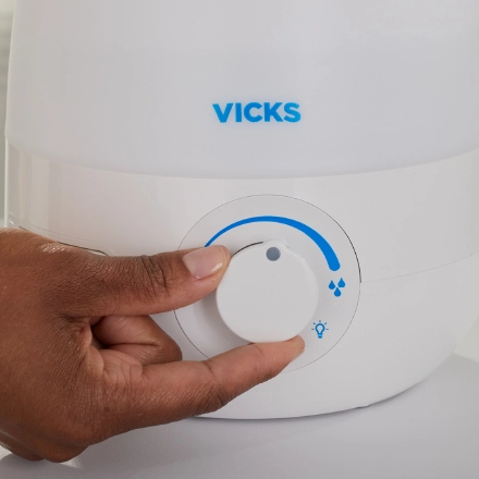 Vicks 0.6 Gallon Natural Care Cool Mist Ultrasonic