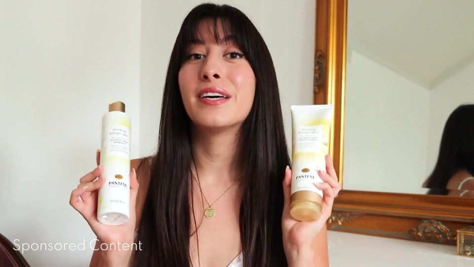 thumbnail video image 2 of Pantene Nutrient Blends Strengthening Damage Repair Sulfate Free Shampoo with Castor Oil, 9.6 oz, 2 of 8