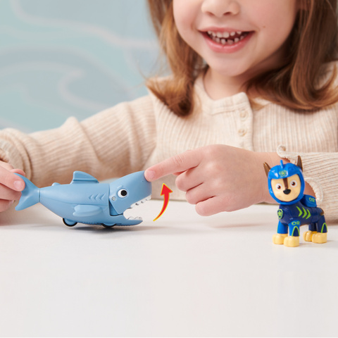 Baby shark teddy best sale smyths