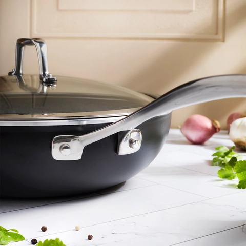 Henckels Capri Ceramic 11 inch Aluminum Ceramic Nonstick Perfect
