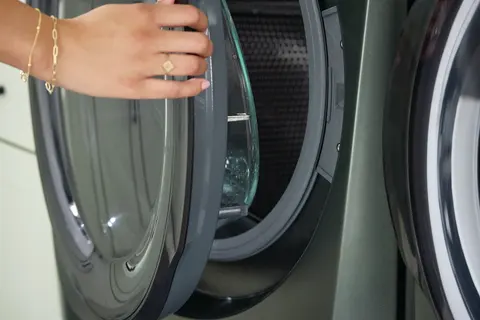 Electrolux 700 Series 4.5 Cu. Ft. Alpine Green Front Load
