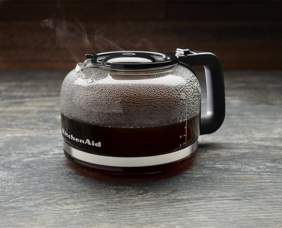 KitchenAid Glass Tea Kettle - Brewing Process 
