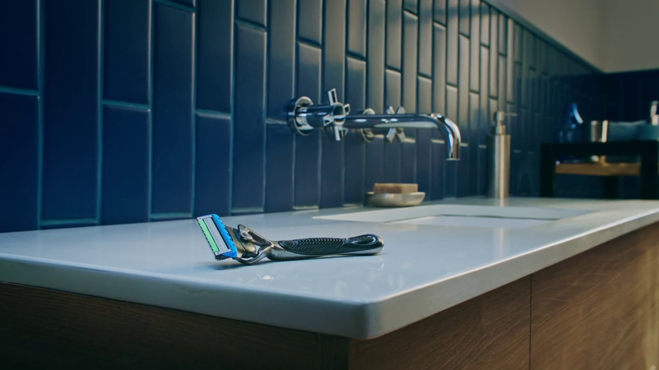 thumbnail video image 2 of Gillette ProGlide Razor Bundle with 14 Blade Cartridge Refill, 2 of 28