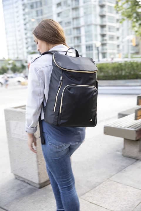 Samsonite Mobile Solution Deluxe Backpack for 15.6