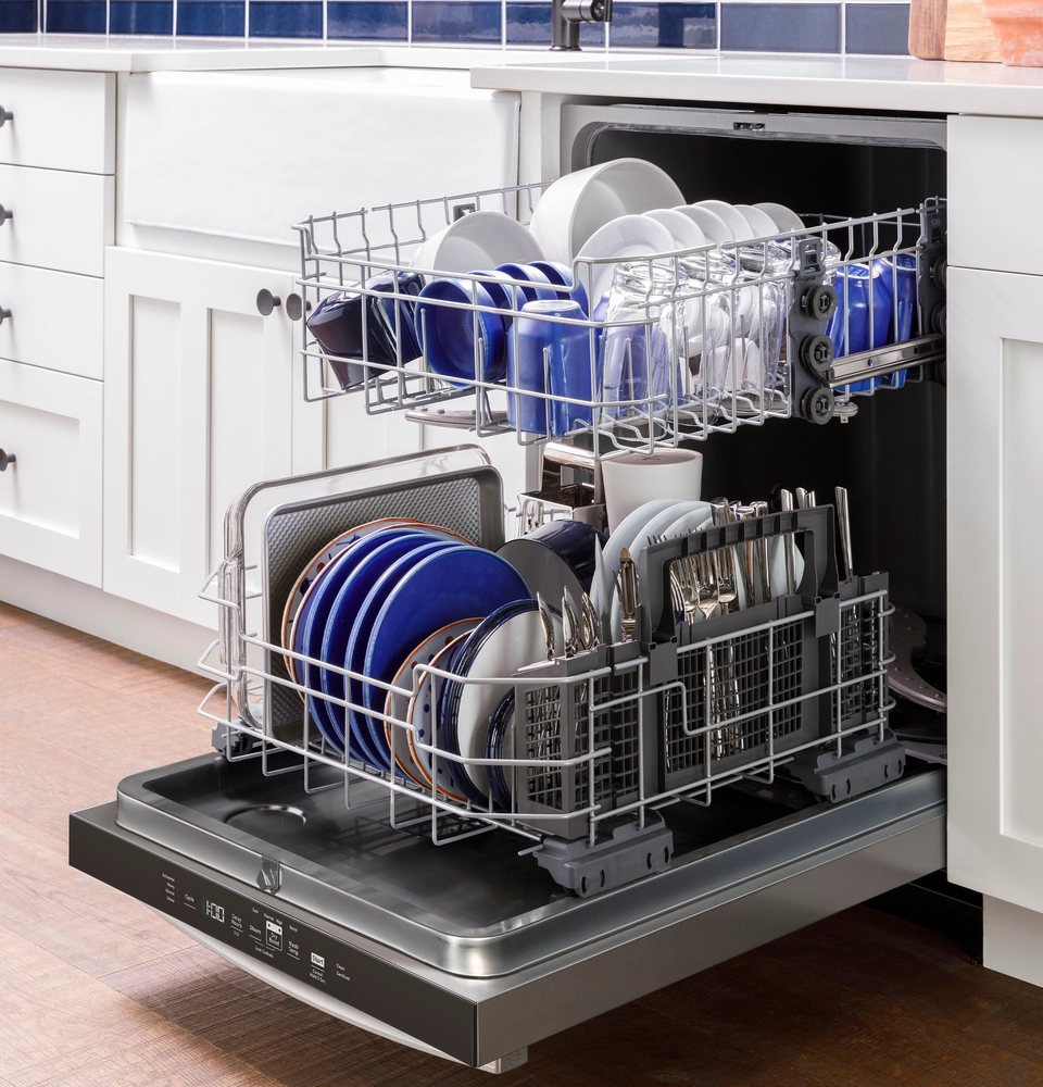 GE Top Control Dishwasher - Thumbnail 4