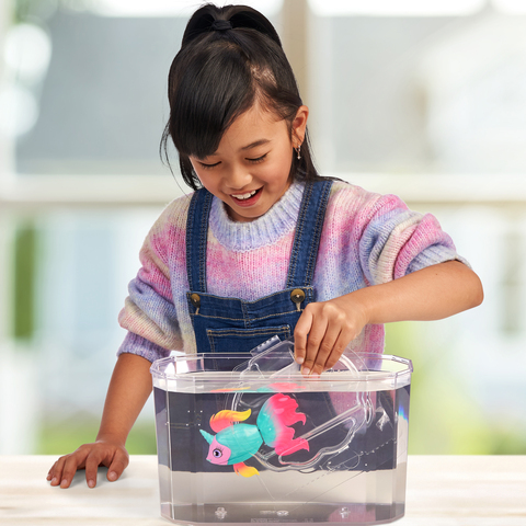 Little Live Pets, Lil' Dippers Fish and Tank: Fantasea, Interactive Toy Fish  & Tank , Magically Comes Alive in Water, Feed and Swims like A Real Fish,  Toys for kids, Ages 5+ 