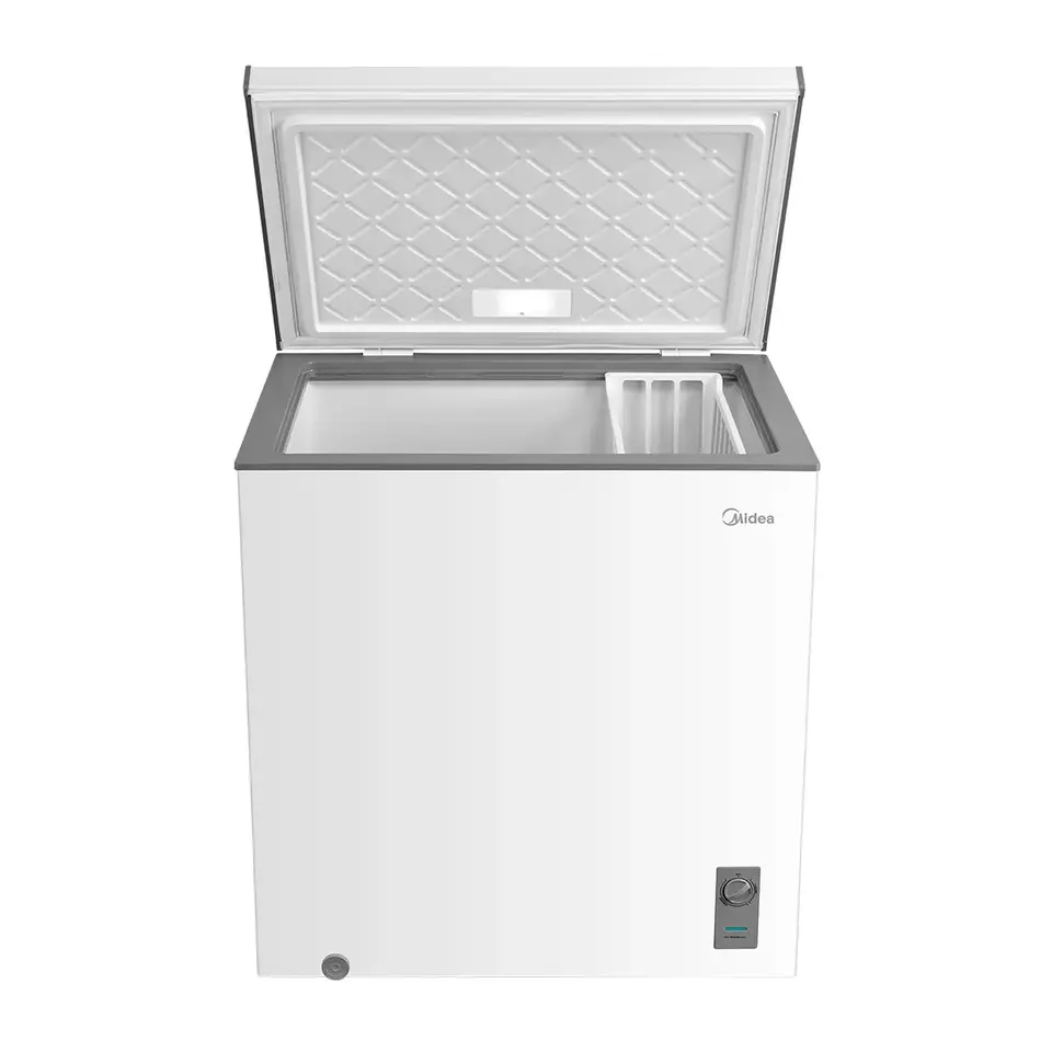 Midea 30.3 x 33.5 x 22-in 7-ft³ Manual Defrost Chest Freezer