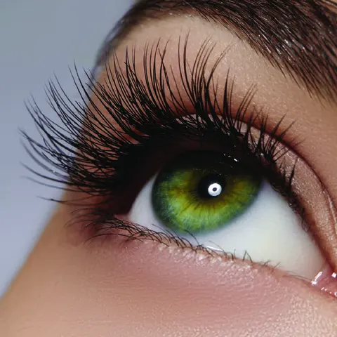 Virtually indistinguishable from your natural lashes